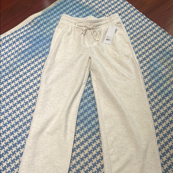 Yogalicious Cream Track Pants with Elastic Waistband - Picture 3 of 4